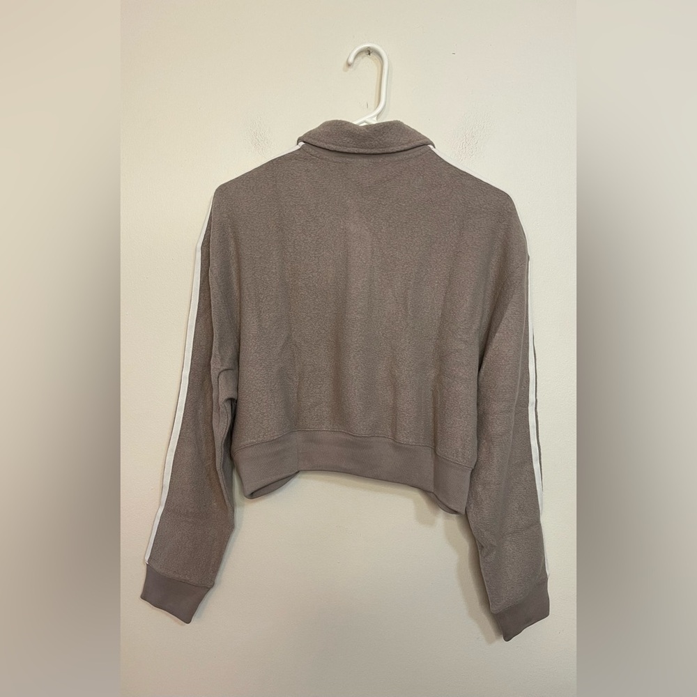 VICTORIA'S SECRET PINK  FLEECE CROPPED POLO SWEATSHIRT. NWT - Picture 11 of 16
